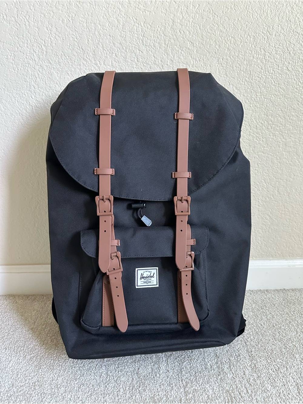 Herschel Men’s Little America Backpack